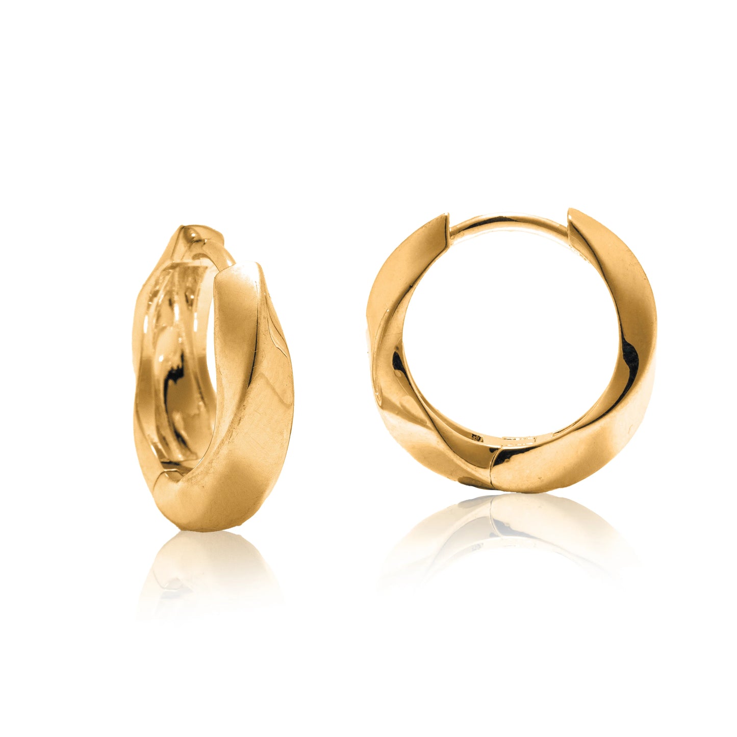 CAI Twisted Chunky Plain Huggie Hoop
