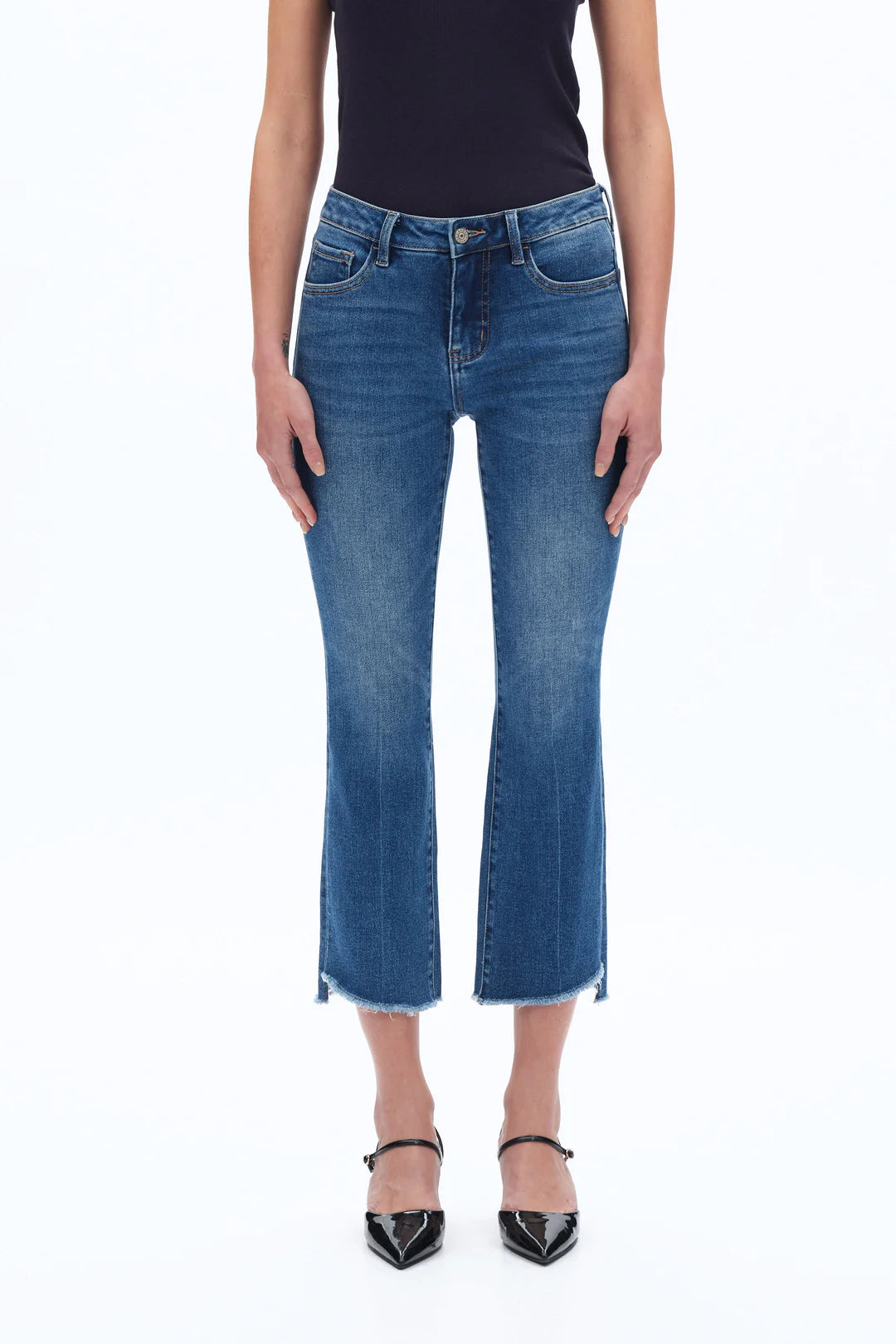 Bayeas Mid Rise Cropped Bootcut W/ Stepped Frayed Hem