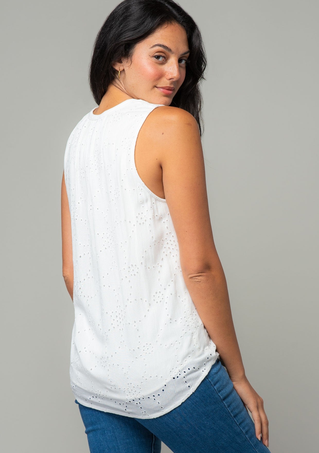 Sleeveless Eyelet Tie Front Top