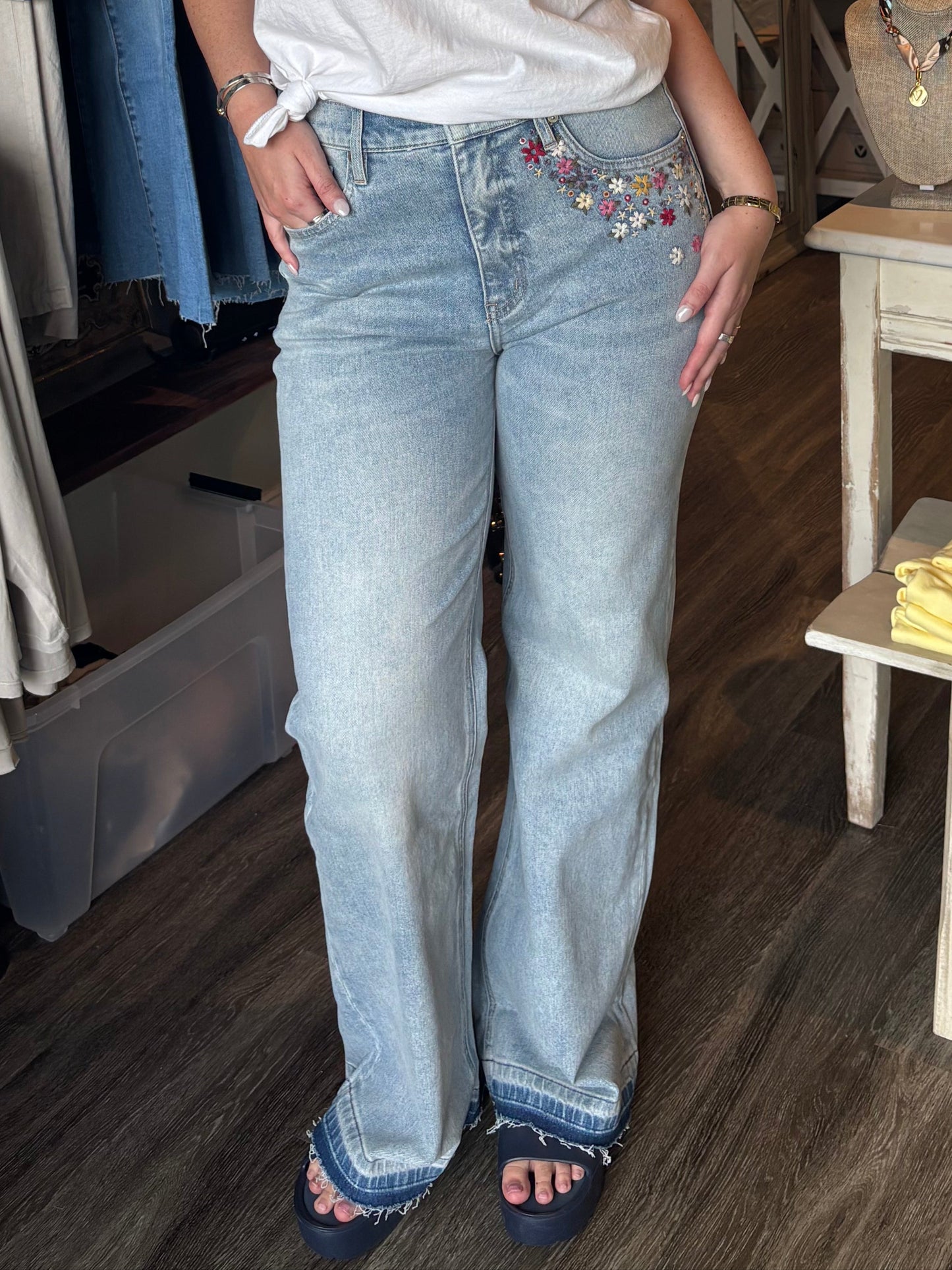 Kyla SEO Embroidered Jean