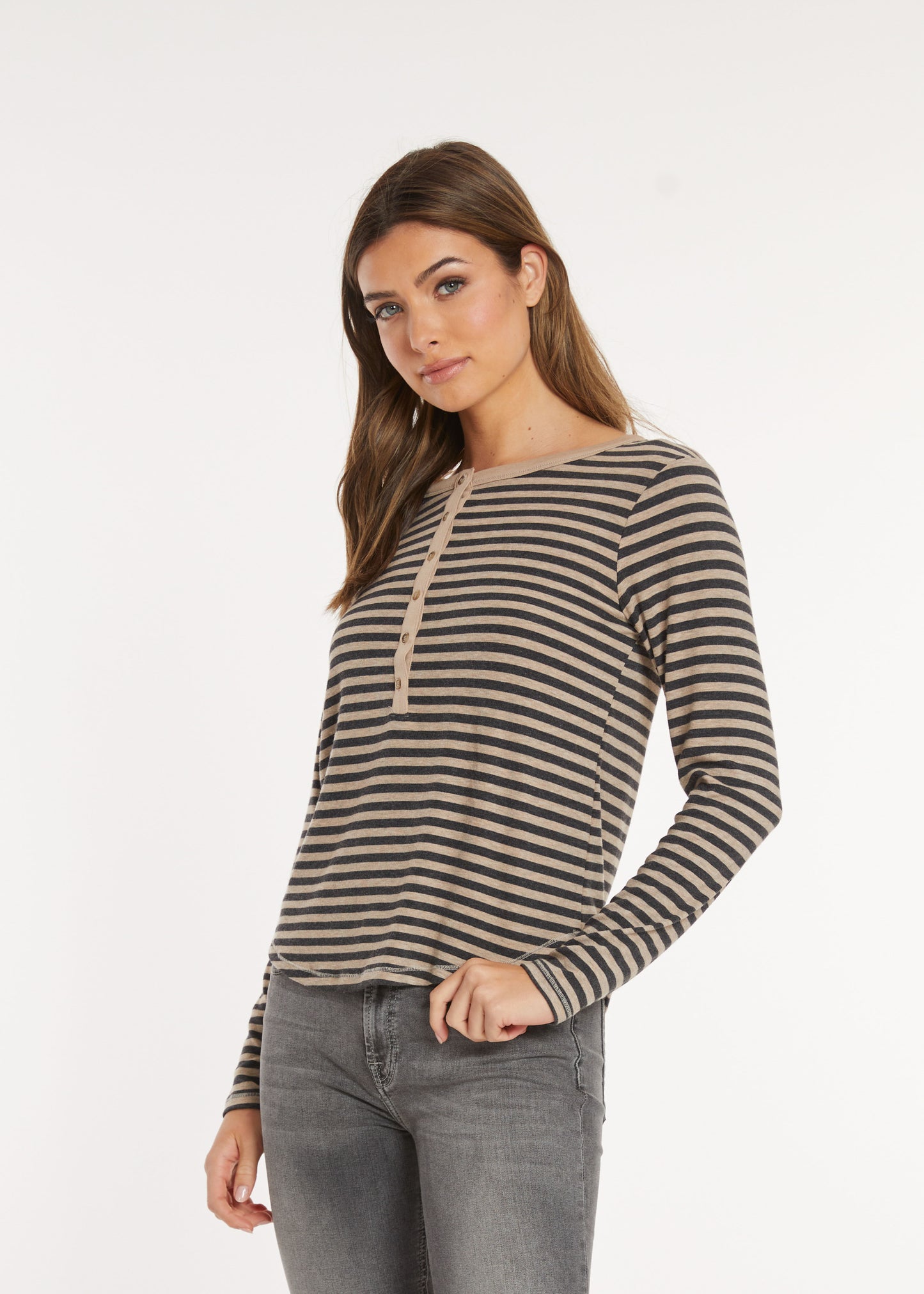 Mododoc Slim Shirttail Henley