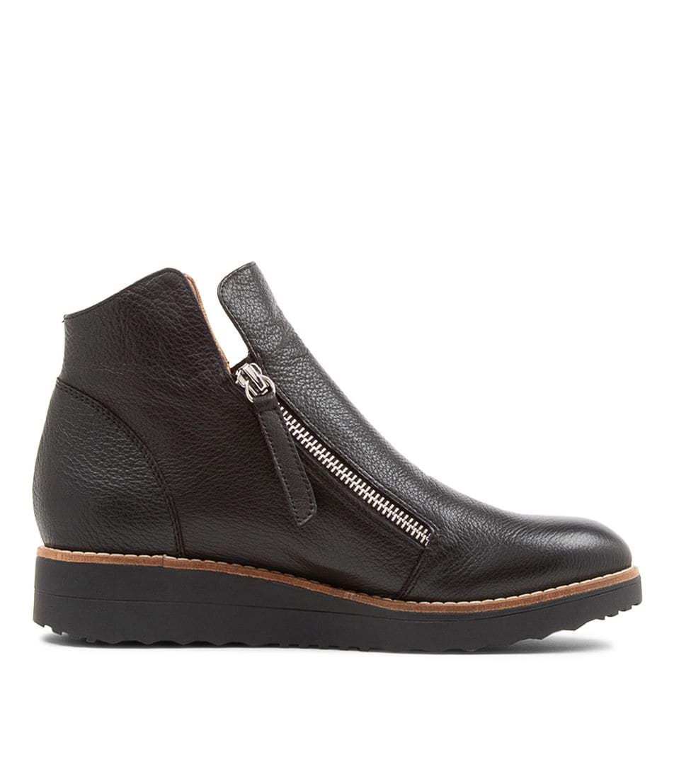 Django& Juliette Ohmy Boot