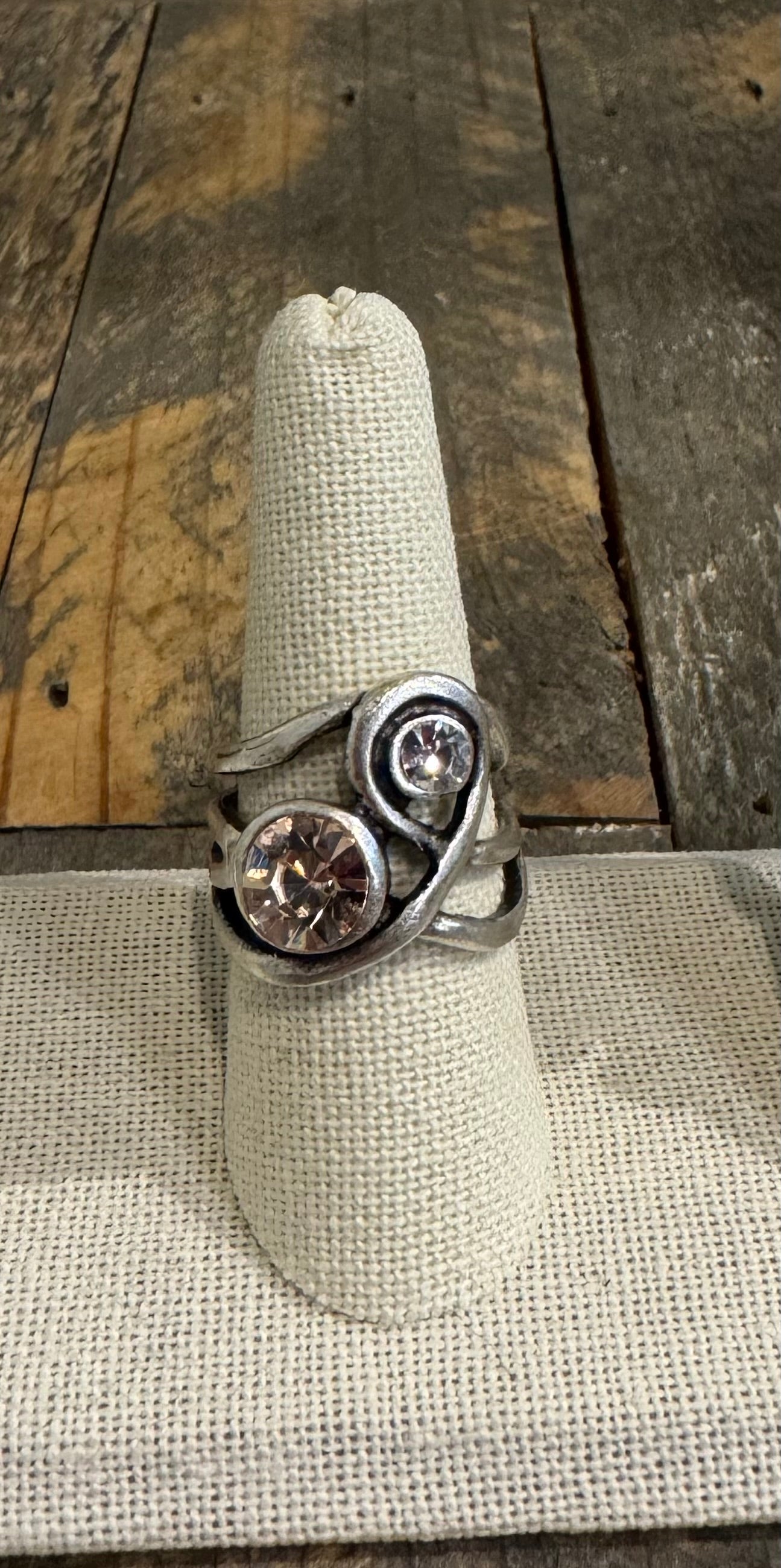 Serica Antares Rings