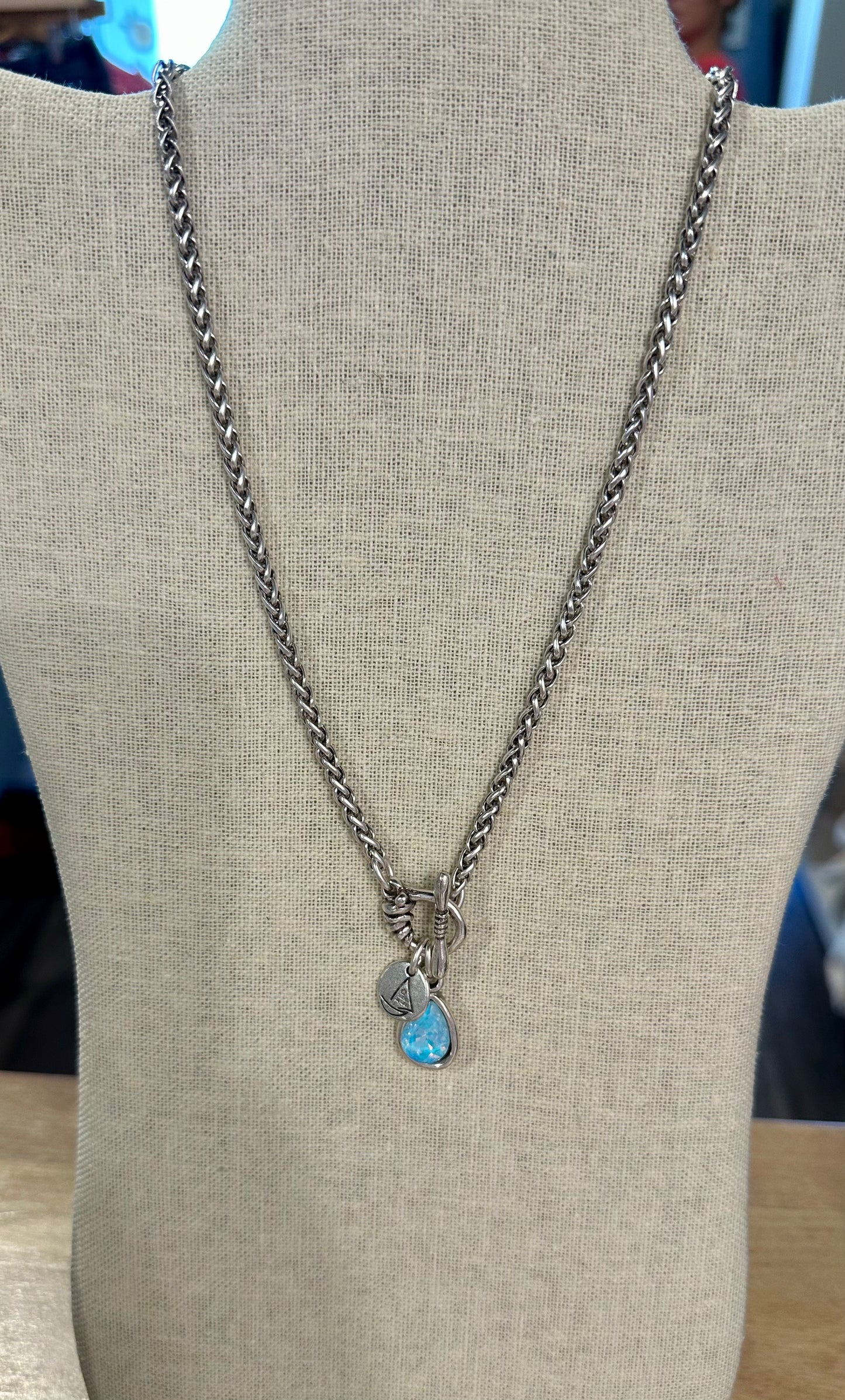 Serica Antares Necklaces