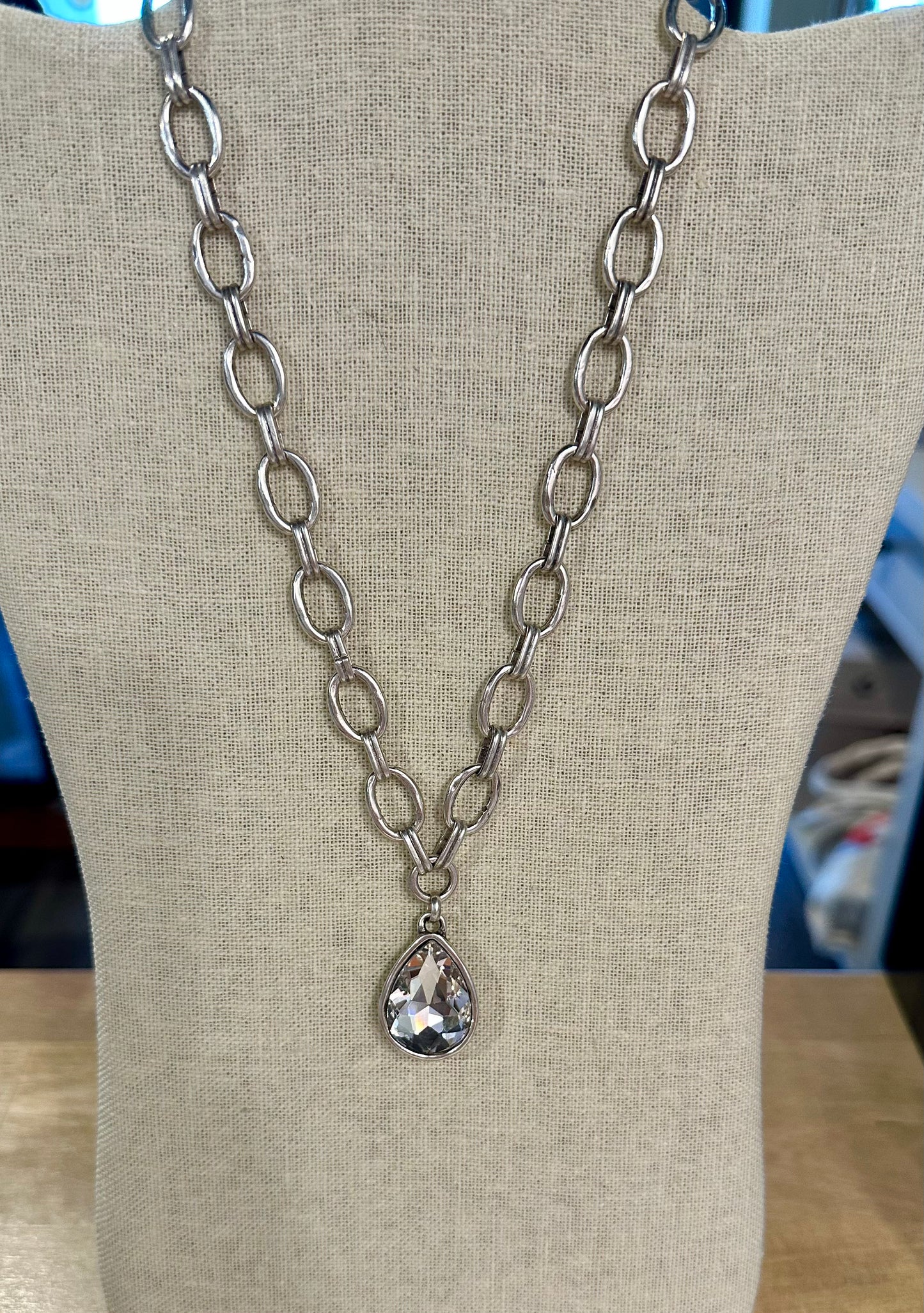Serica Antares Necklaces