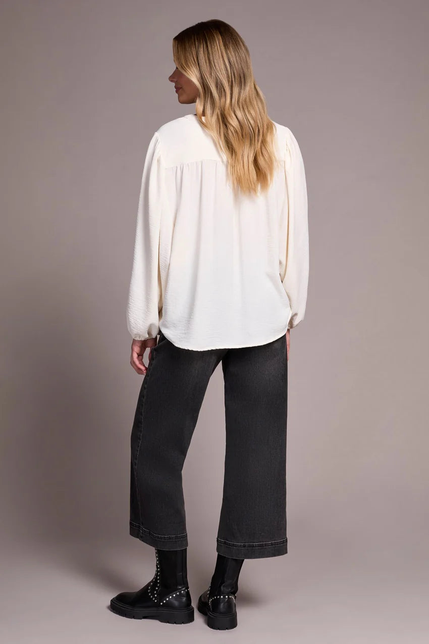 Tribal Airflow L/S Mandarin Collar Blouse