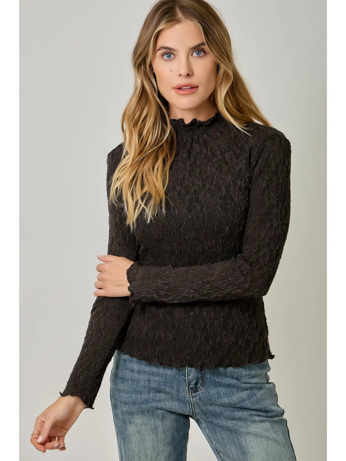 Lettuce Edge Textured Knit Top