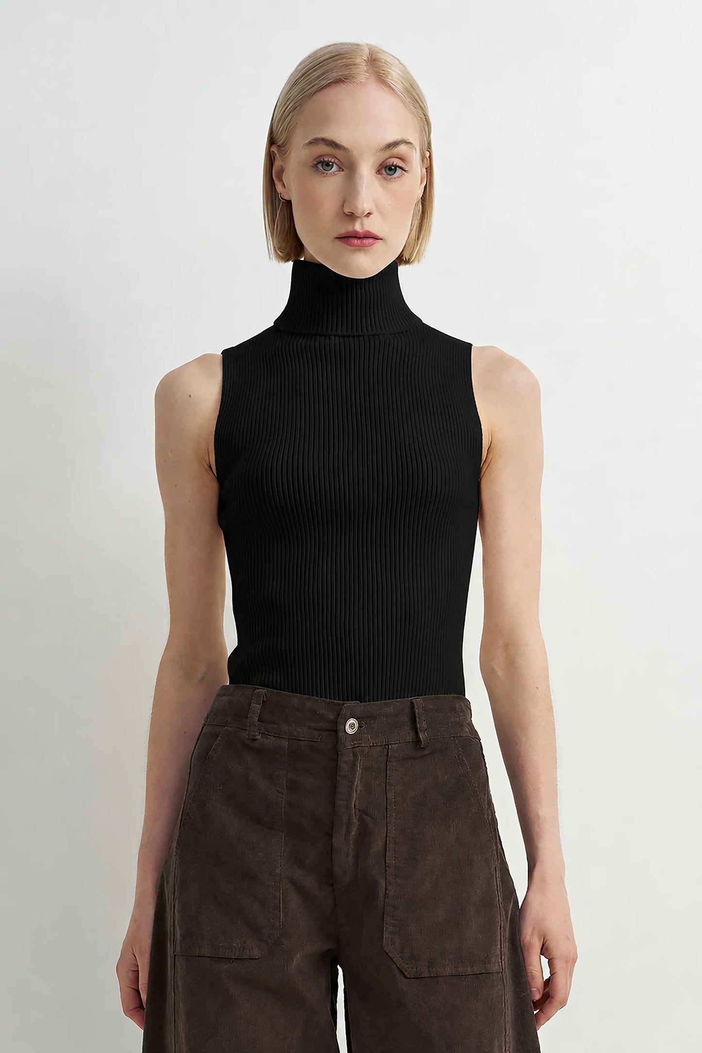 Astrid Wilco Essential Sleeveless Top