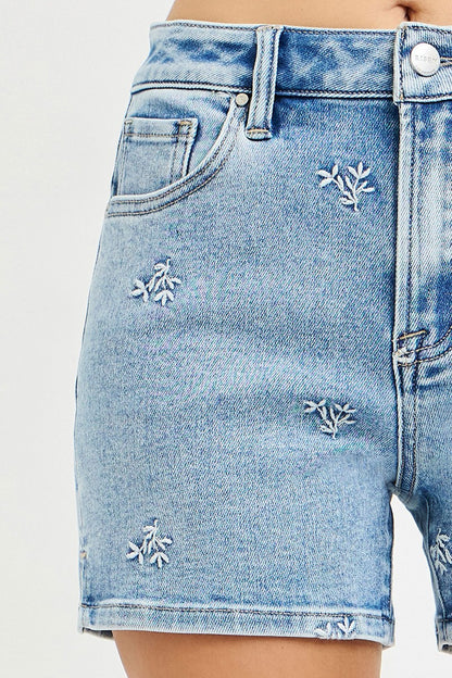 Risen High Rise Short W/ Embroidered Detail
