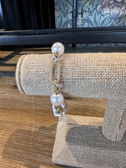 Chain Link Pearl Bracelet