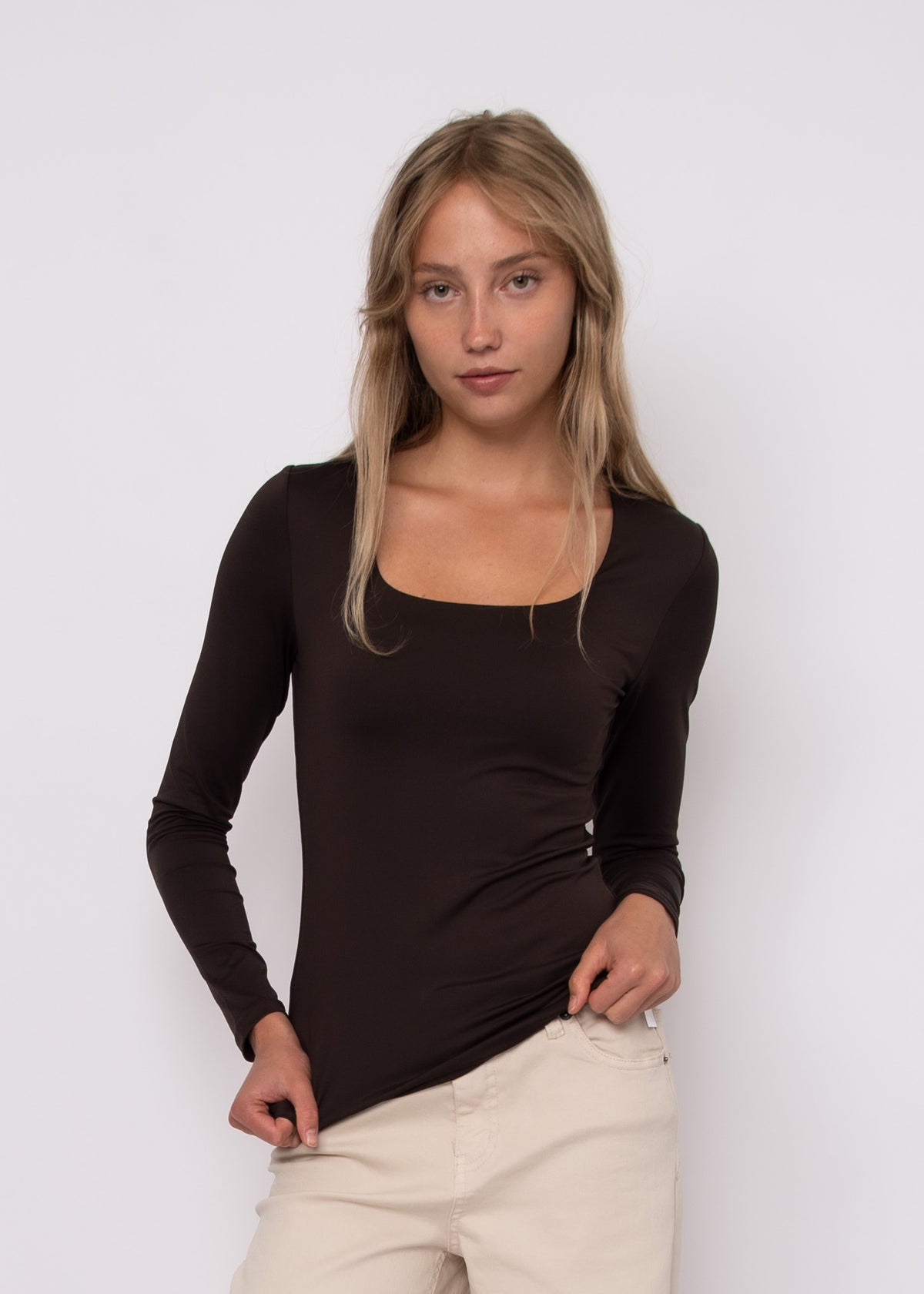 RD Style Mariana Signature Second Skin Scoop Neck