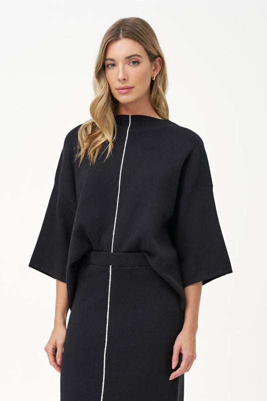 M Italy 3/4 sleeve knit sweater