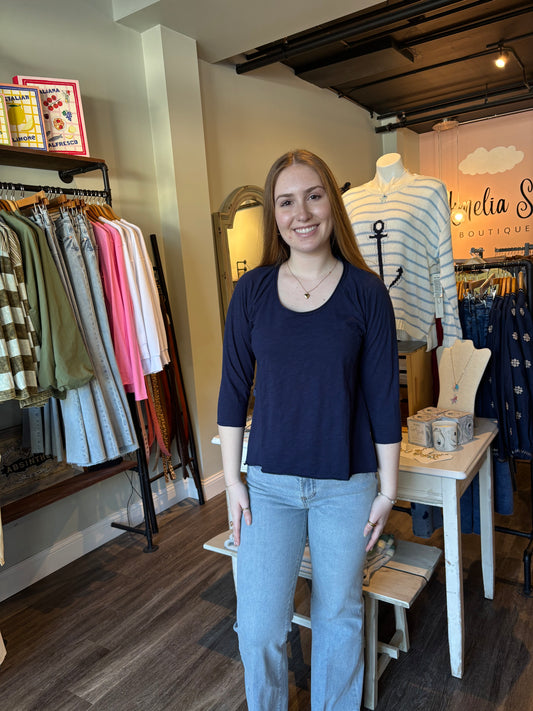 Mododoc 3/4 Sleeve Top