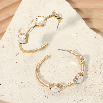 Quatrefoil Hoop Earrings
