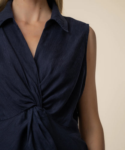 Kut from the Kloth Sara Linen Top