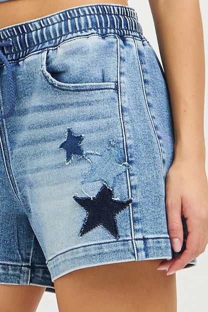 Risen Elastic Band Slouchy Short W/ Star Patch