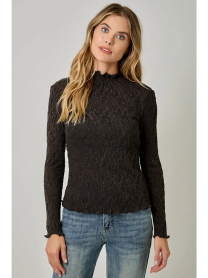 Lettuce Edge Textured Knit Top
