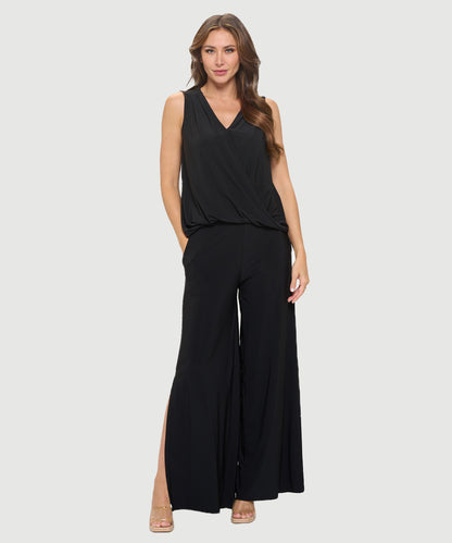Sleeveless V-Neck High/Low Twisted Hem Top